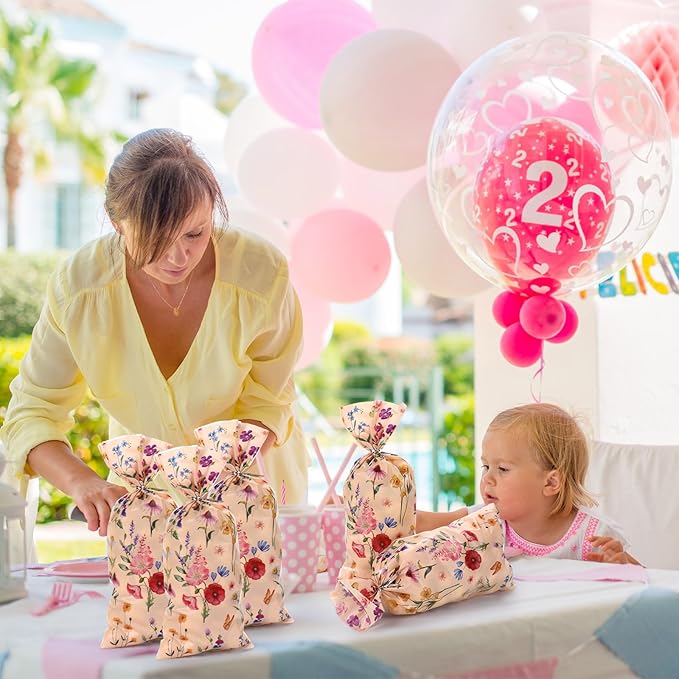 Outus 100 Pieces Party Cellophane Treat Bag Floral Candy Bags for Baby Shower Wedding Bridal Shower Supplies Favors Decorations Birthday Theme Floral Graduation Decor (Wild Flowers)