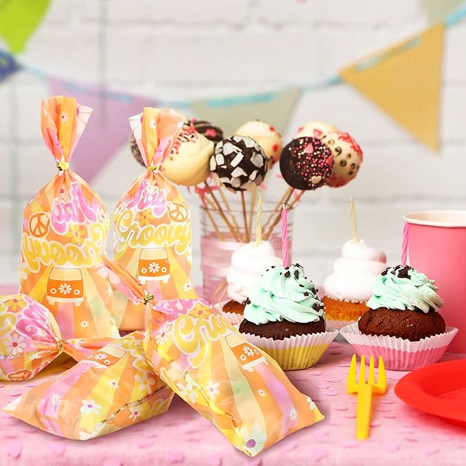 Epakh 100 Pcs Groovy Party Favor Bags Hippie Boho Groovy Retro Daisy Flower Goodie Treat Bag with 150 Pcs Gold Twist Ties for Girls 60's 70's Birthday Baby Shower Party Supplies