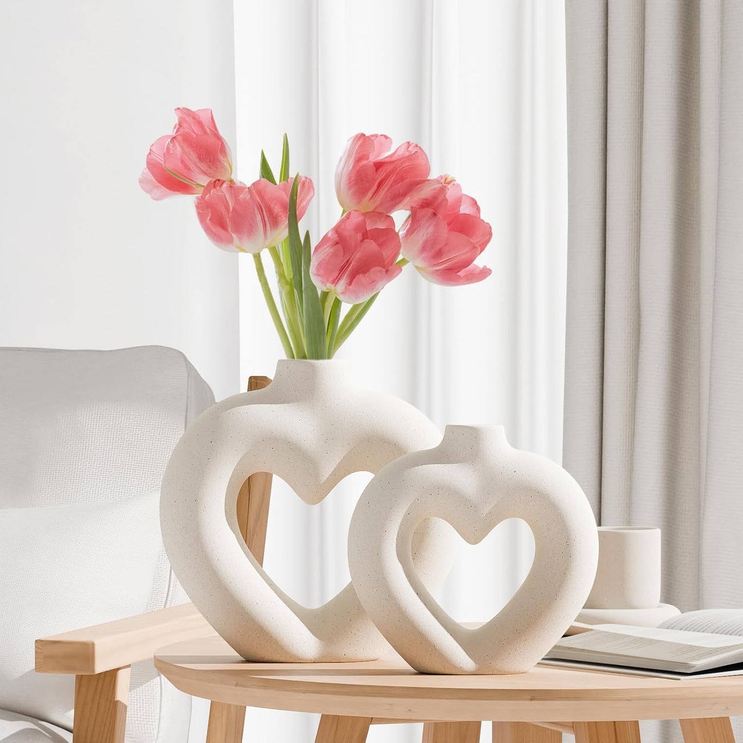 White Heart Ceramic Vases for Decor, Heart Shaped Ceramic Vase Set of 2, Nordic Shaped Vases, Minimalist Decorative Vase for Table Centerpiece Wedding Dining Living Room Office House Decoration