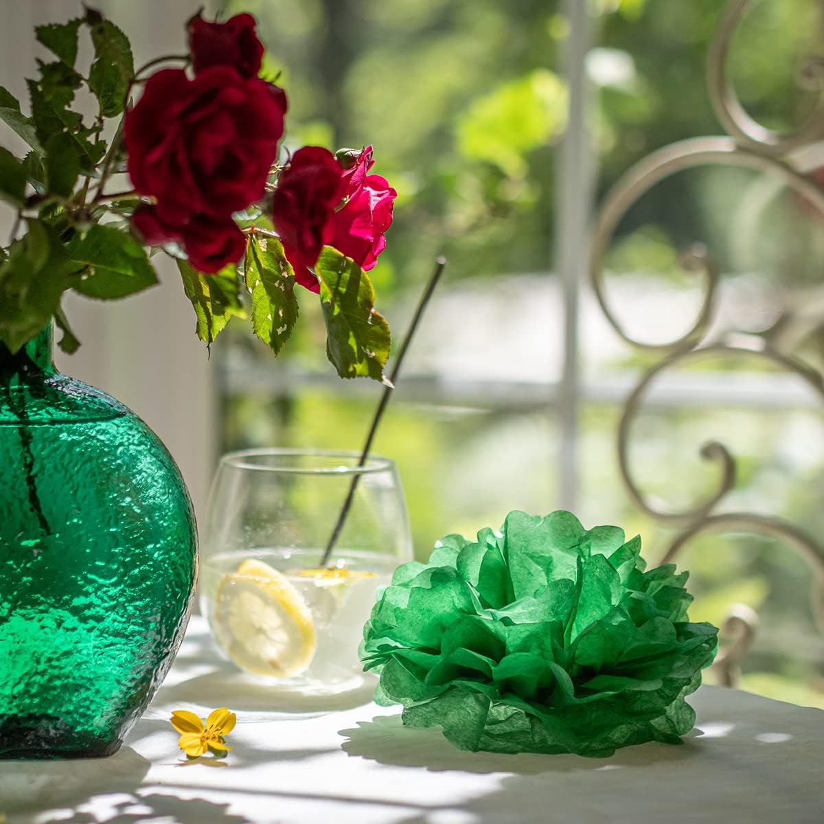 Green Tissue Paper Pom Poms - Green Party Decorations for Birthdays, Weddings, Baby Showers and Special Occasions by Avoseta (16 Piece Set, Assorted Sizes)
