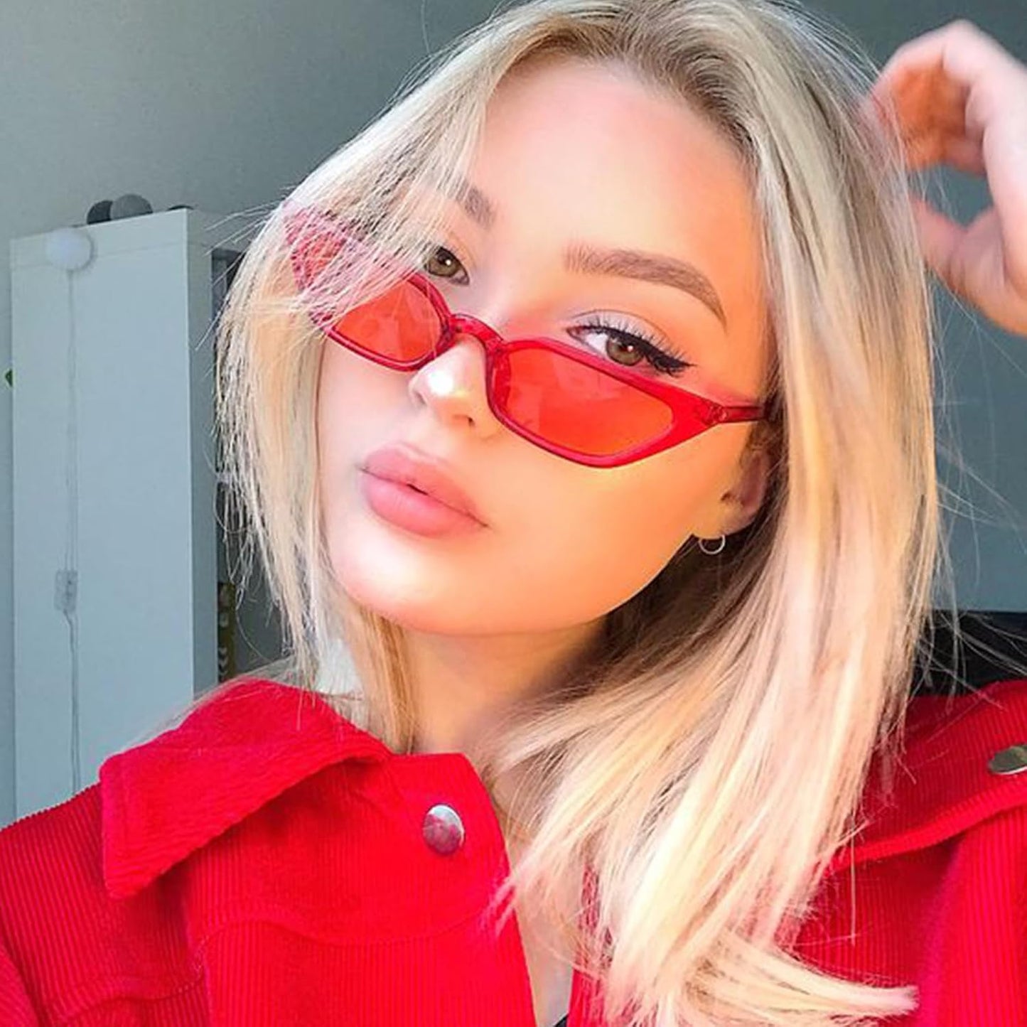 8 Mixed Style Party Sunglasses Retro Colored Party Favors Bulk Classic Costume Glasses for Women