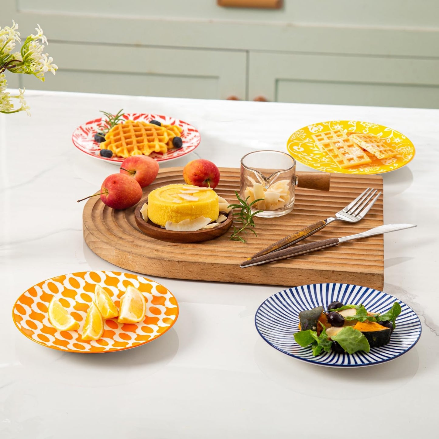 Ceramic Dessert Plates Set - 6 Inch Small Appetizer Plates for Kitchen - Salad Plate for Cake Snacks Side Dish,Gift, Microwave Dishwasher Safe, Assorted Colors