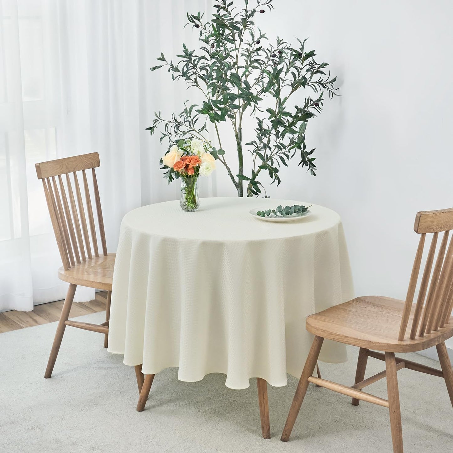 maxmill Round Weaved Texture Design Tablecloth Spill-Proof Wrinkle Free Soft Washable Table Cloth for Circular Table Cover, for Dining Room Buffet Banquet Parties Holiday Dinner, 90 Inch Ivory