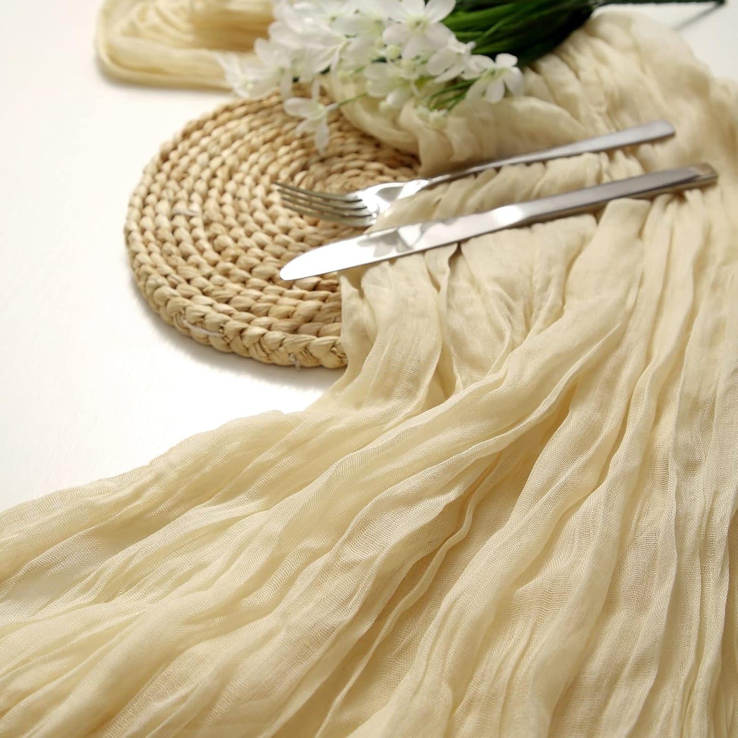 DOLOPL 8PCS Cream Cheesecloth Table Runner Bulk 13.3ft Boho Gauze Cheese Cloth Table Runner Rustic Sheer Runner 160inch Long for Wedding Bridal Baby Shower Birthday Party Cake Table Decorations