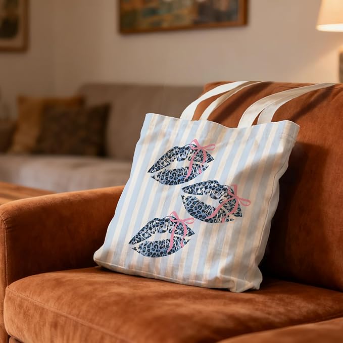 Coquette Bow Blue Leopard Lip Tote Bag for Women,Trendy Cheetah Print Canvas Tote Bag for Girls,Girly Leopard Lip Print Aesthetic Reusable Shopping Grocery Bags Party Favors