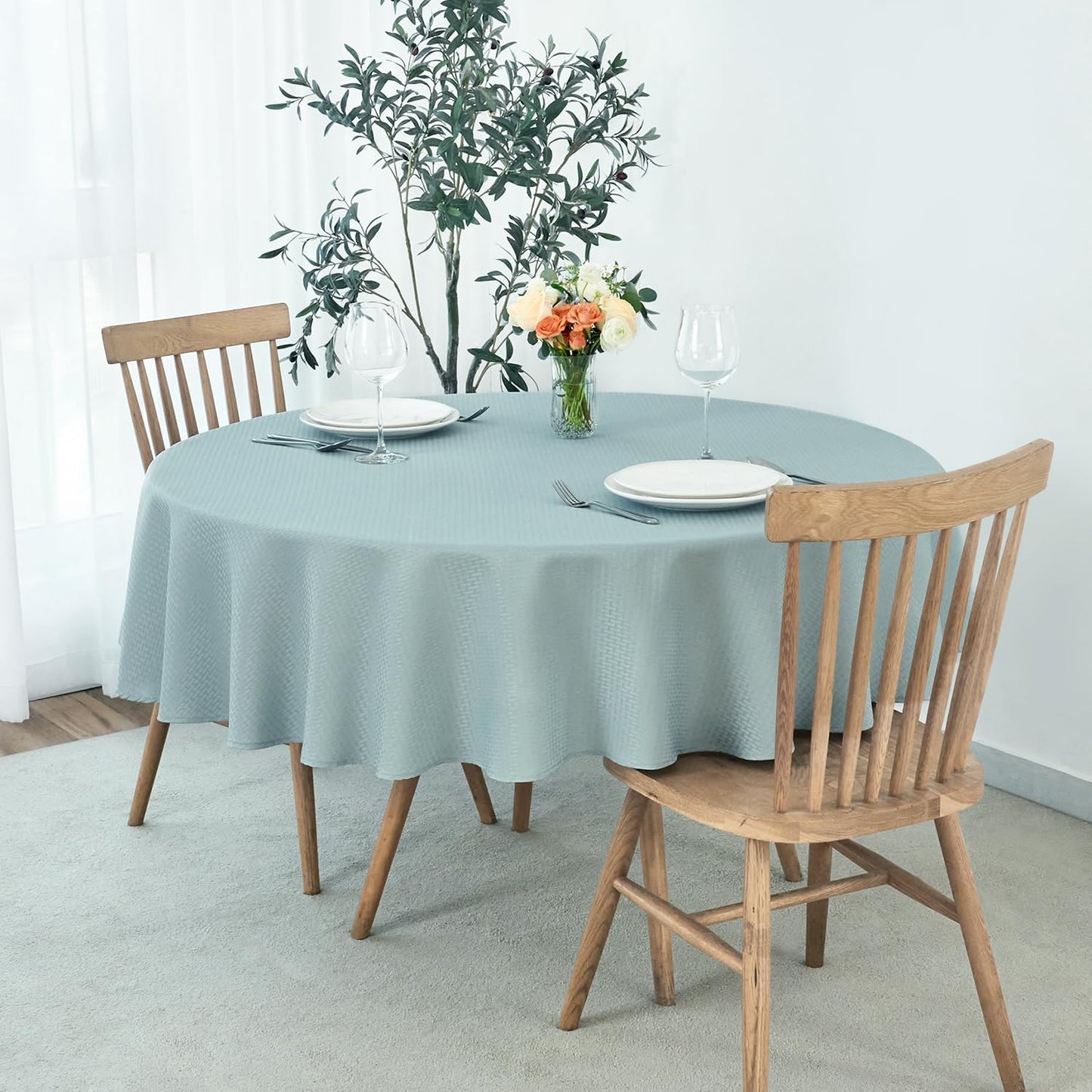 maxmill Round Weaved Texture Design Tablecloth Spill-Proof Wrinkle Free Soft Washable Table Cloth for Circular Table Cover, for Dining Room Banquet Parties Holiday Dinner, 90 Inch Dusty Blue