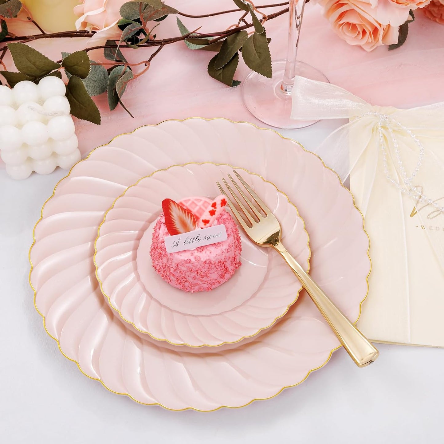 YOUBET 125Piece Pink Plastic Plates with Gold Rim – Scalloped Plastic Plates Set Includes 25 Dinner, 25 Dessert Plate, 75 Gold Silverware for 25Geusts for Wedding Birthday Parties & Baby Shower