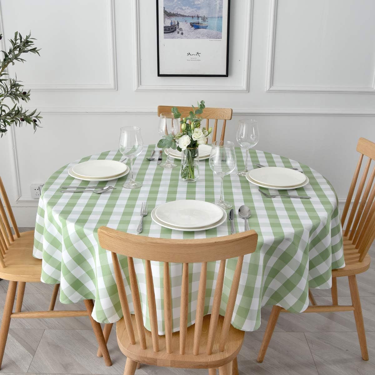 maxmill Round Checkered Tablecloth Spillproof Wrinkle Free Heavy Weight Gingham Table Cloth for Circular Table Cover Buffalo Plaid for Buffet Banquet Parties Holiday Dinner 70 Inch Mint and White