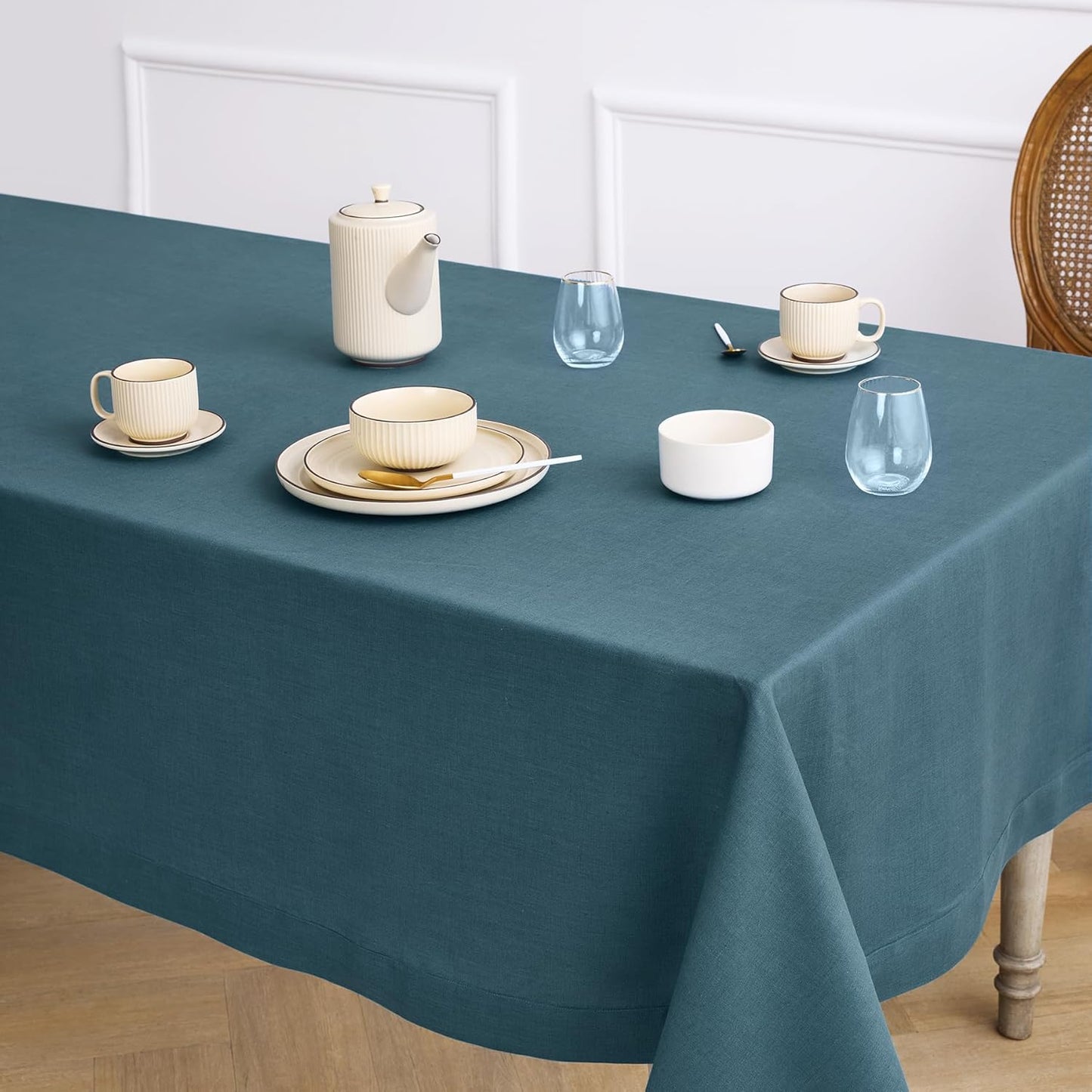Solino Home Linen Tablecloth for Rectangle Tables 60 x 90 Inch - 100% Pure Linen Peacock Blue Table Cloth - Fete, Machine Washable Cloth Tablecloth