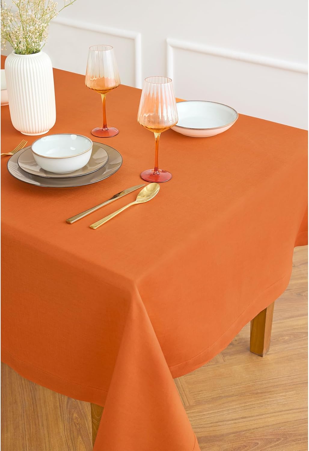 Solino Home Linen Tablecloth 60 x 120 Inch - 100% Pure Linen Persimmon Orange Table Cloth for Rectangle Tables - Fete, Machine Washable Tablecloth for Fall, Autumn, Halloween, Thanksgiving