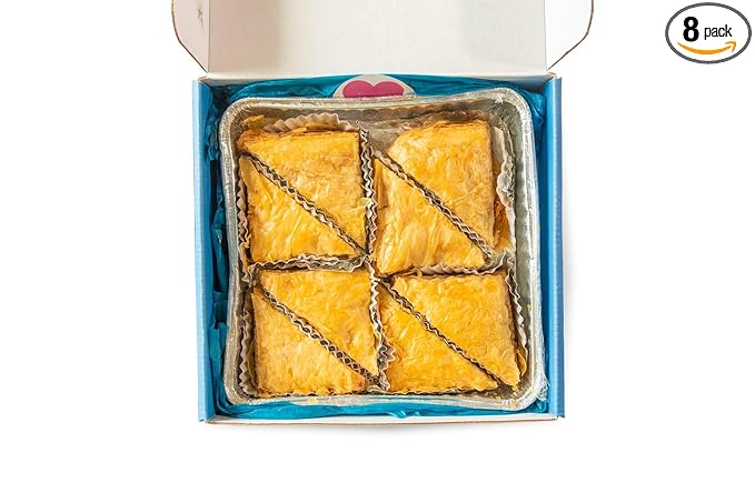 Bakluva 8-Piece Baklava Pastry Dessert Gift Box - (8) Large 2.3 oz (66 gram) Pieces - Perfect for Gifts, Parties, and More