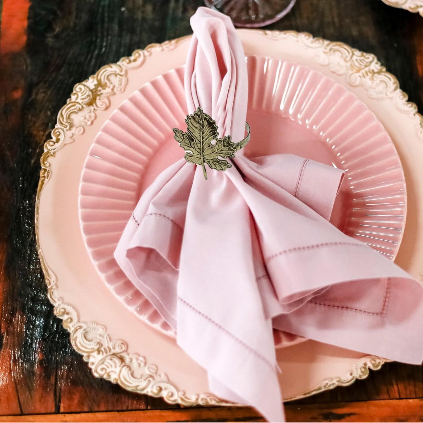 12Pcs Maple Leaves Napkin Ring, Fall Metal Napkin Ring Holder Maple Leaves Serviette Buckle Holder Autumn Leaf Napkin Buckle for Harvest Season Thanksgiving Fall Decoration