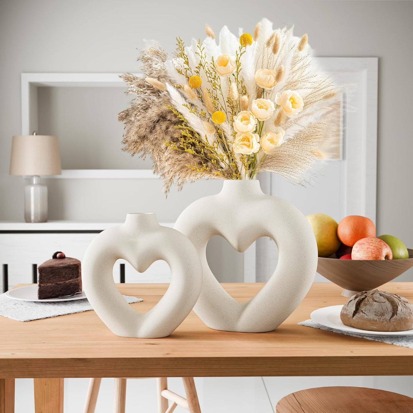 White Heart Ceramic Vases for Decor, Heart Shaped Ceramic Vase Set of 2, Nordic Shaped Vases, Minimalist Decorative Vase for Table Centerpiece Wedding Dining Living Room Office House Decoration