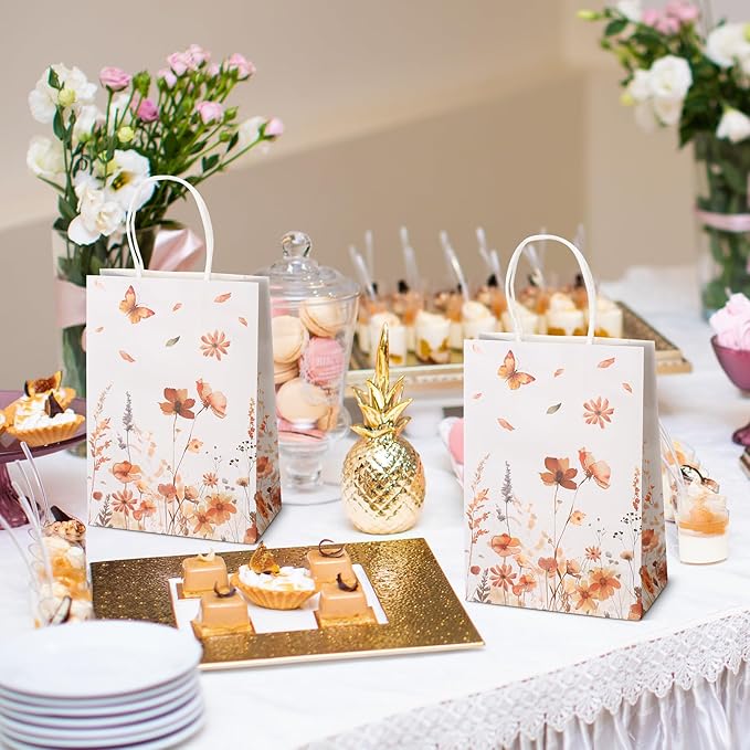 Marspark 24 Pcs Thanksgiving Floral Paper Gift Bags Wildflower Treat Bag with Handles for Wedding Birthday Baby Shower Autumn Floral Candy Goodie Bag for Guests, 8.3'' x 5.9'' x 3.1''(Butterfly)