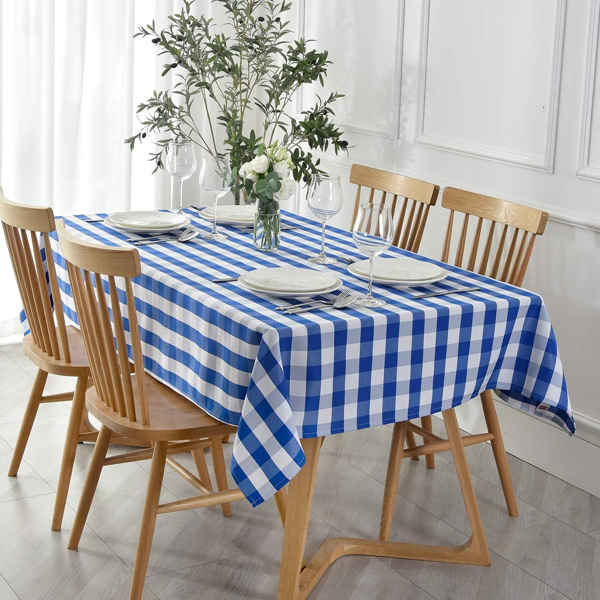 maxmill Checkered Rectangle Tablecloth Water Resistance Wrinkle Free Spillproof Heavy Weight Gingham Plaid Table Cloth for Buffet Banquet Parties Event Holiday Dinner, 60 x 84 Inch Blue and White