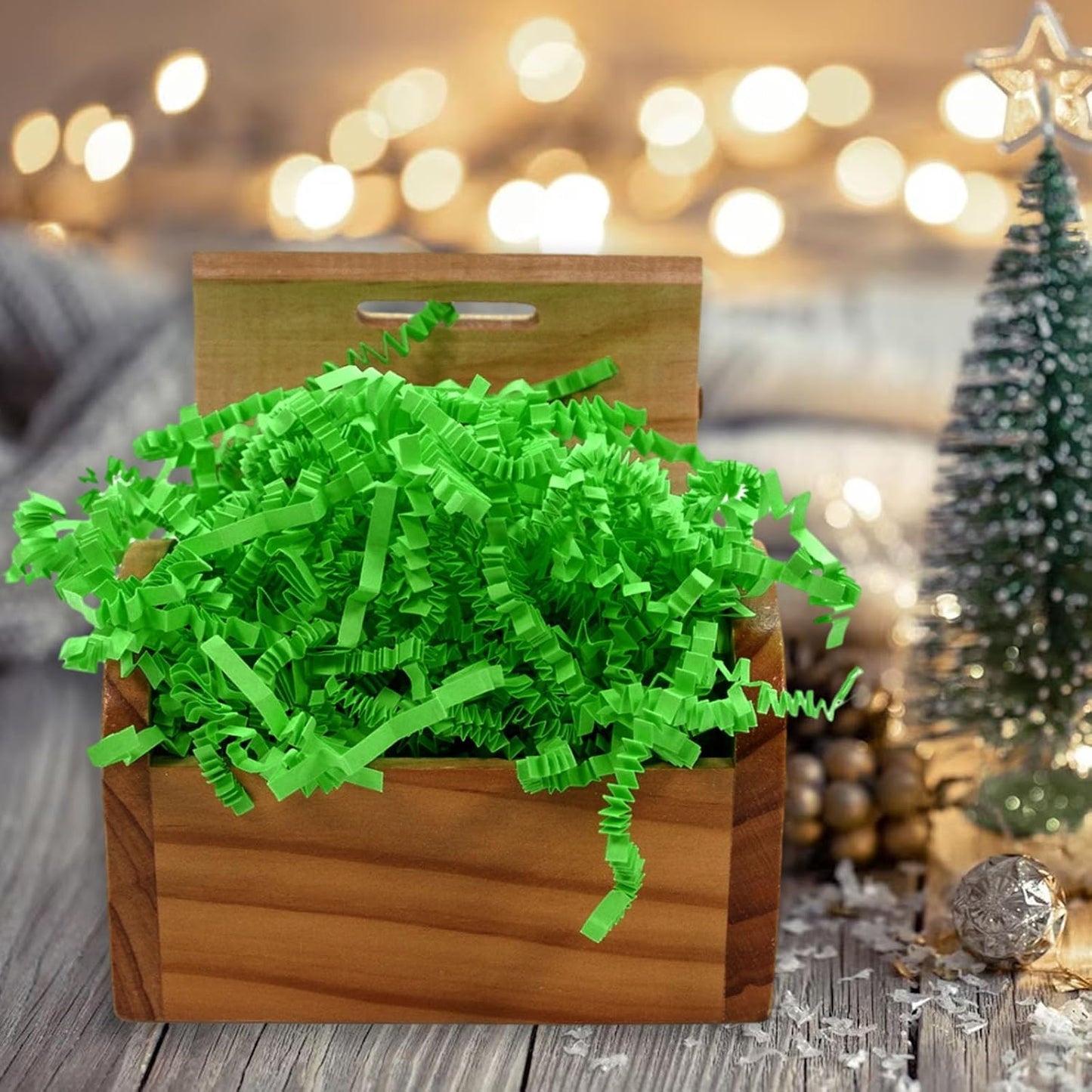 ZEBMOON 2 LB Green Crinkle Cut Paper Shred Filler Great for Gift Wrapping, Basket Filling, Birthday, Wedding, Anniversary Fillers Party Decorations Filling Supplies