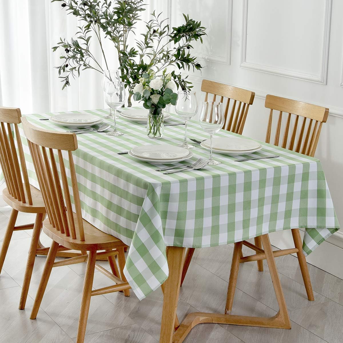maxmill Checkered Tablecloth Stain Resistant Waterproof and Wrinkle Resistant Washable Heavy Weight Table Cloth Gingham for Dining Room and Outdoor Use, Rectangle 60 x 120 Inch Mint and White