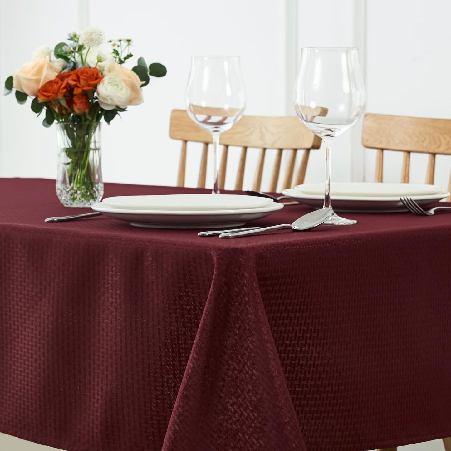 maxmill Jacquard Tablecloth Stain Resistant Waterproof Wrinkle Resistant Spillproof Washable Soft Weaved Texture Table Cloth for Dining Room, Indoor Outdoor Use, Rectangle 60 x 140 Inch, Burgundy