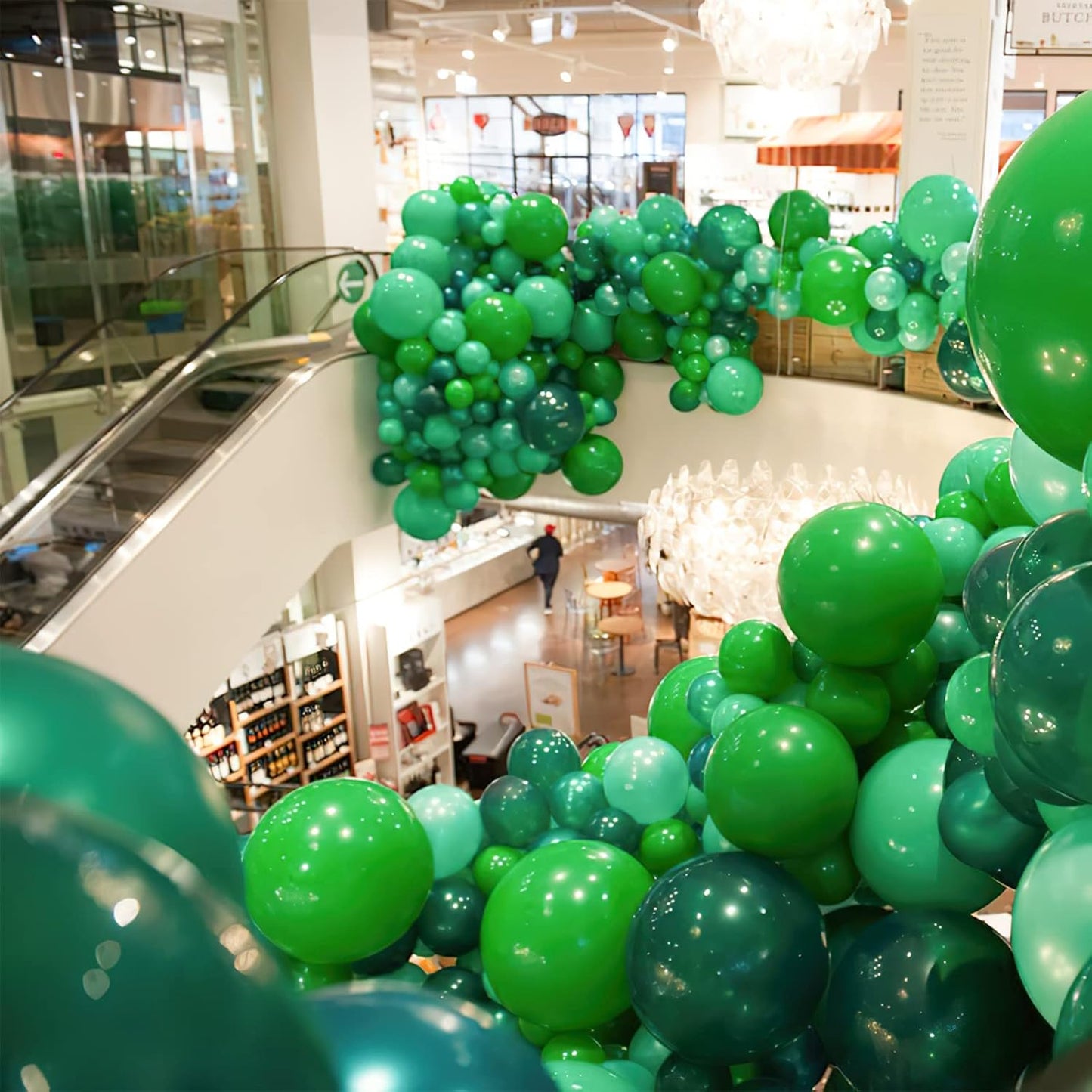 PartyWoo Green Balloons 50 pcs 12 Inch Matte Latex Helium Balloons for Wedding Baby Shower Gender Reveal St Patrick's Day Birthday Graduation Jungle Safari Anniversary Party Decorations Green-Y24