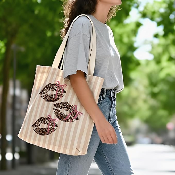 Coquette Pink Bow Leopard Lip Tote Bag for Women,Trendy Cheetah Print Canvas Tote Bag for Girls,Girly Leopard Lip Print Aesthetic Reusable Shopping Grocery Bags Party Favors