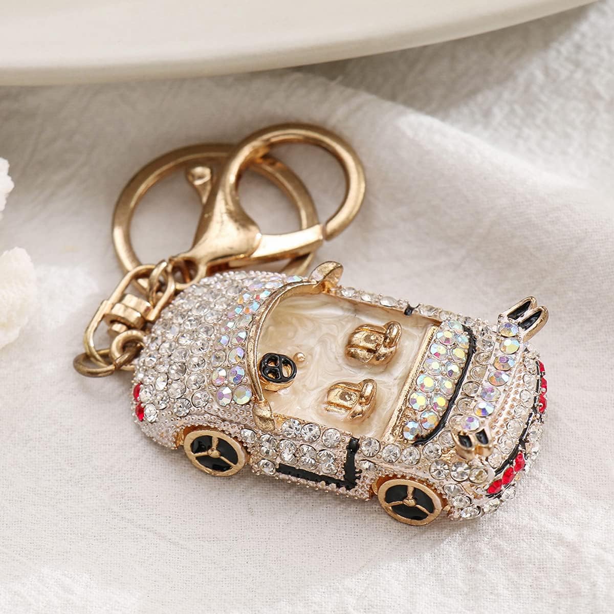 Key Chains Women Cute Keychains for Women Funny Keychain for Her Sister Girl Birthday Gift Bag Wallet Accessories