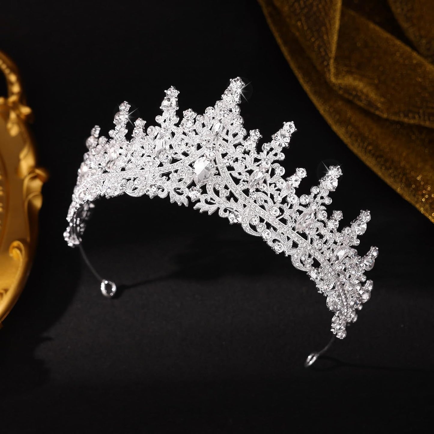 Silver Tiara for Women Crystal Queen Crowns Rhinestone Princess Tiaras for Girl Wedding Headband for Bride Hair Accessories for Halloween Costume Birthday Party Prom Mother's Gifts