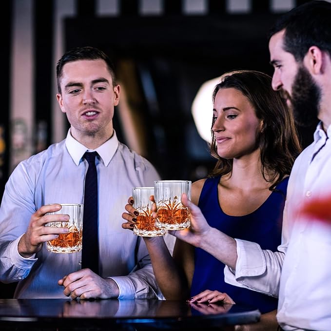 8 Sets Plastic Whiskey Glasses 14 oz Unbreakable Whiskey Drinking Glasses Old Fashioned Cocktail Cups Plastic Water Tumblers Clear Wine Cup Shatterproof Short Tumbler for Indoor Outdoor