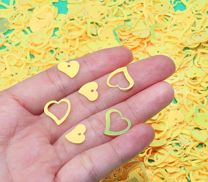 ONLYKXY 1200Pcs Love Heart Shaped Confetti, Table Wedding Decoration, Glitter Confetti for Wedding Party (Glitter Yellow)