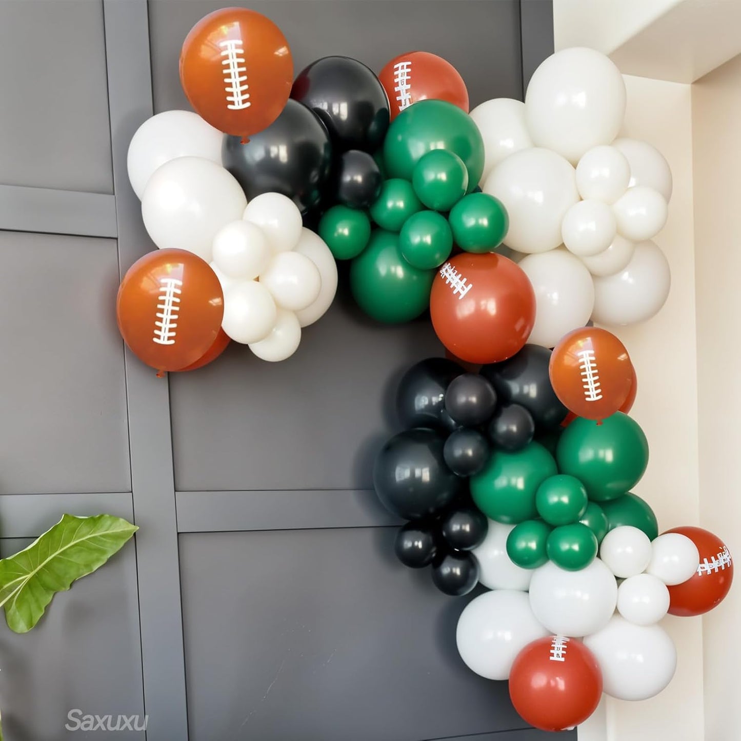 Football Balloon Arch Kit, Green and Brown balloons Garland Arch Kit, Football Print Balloon Dark Green Brown White Balloons For Ball Games Theme Birthday Baby Shower Party Bachelorette Wedding Decor