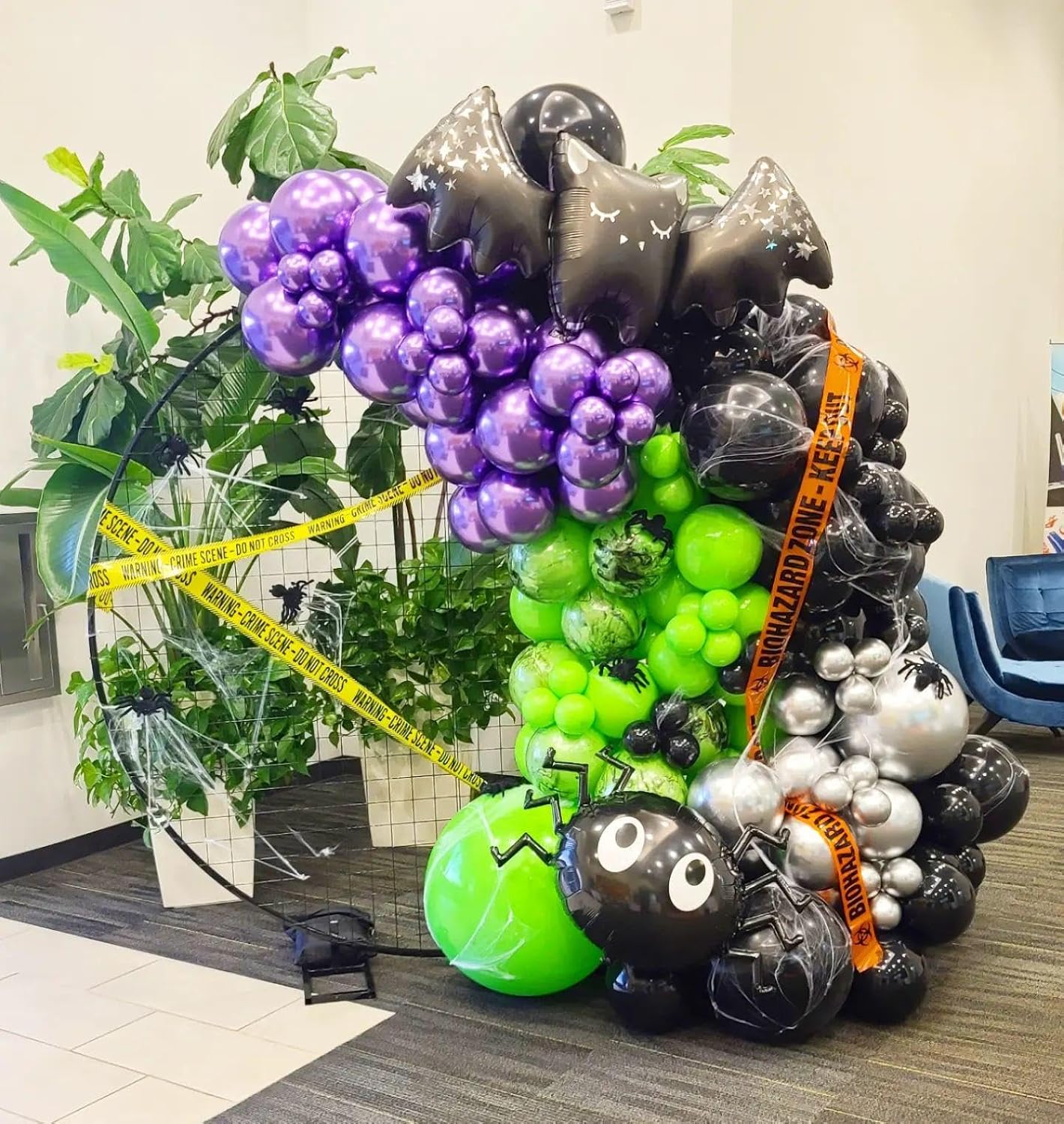 Halloween Balloon Garland Arch Kit, 131Pcs DIY Haloween Party Supplies Matte Black Metallic Purple Lime Green Balloon with Eye Balloons for Halloween Day Haunted House Theme Party Decorations