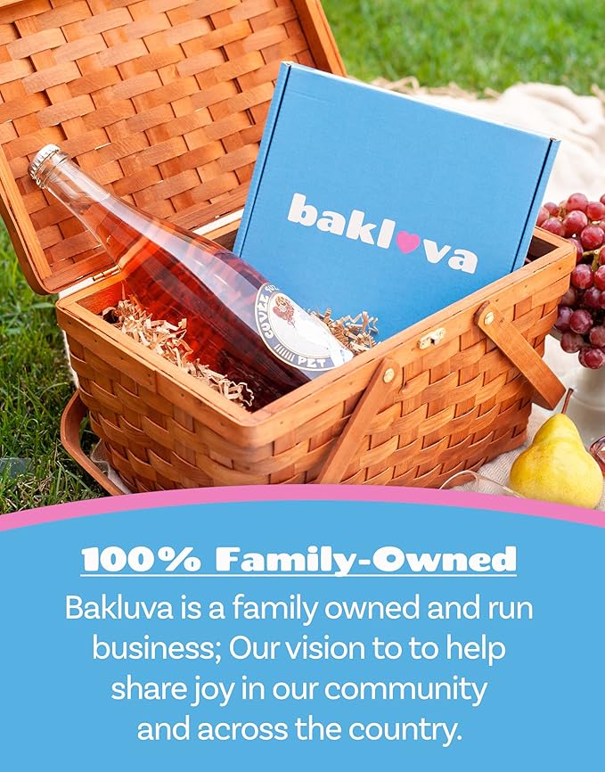 Bakluva 8-Piece Baklava Pastry Dessert Gift Box - (8) Large 2.3 oz (66 gram) Pieces - Perfect for Gifts, Parties, and More