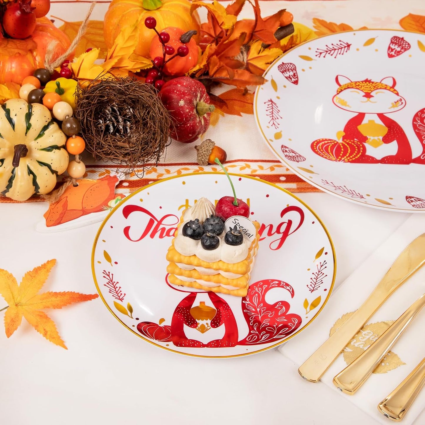 Hioasis 175pcs Thanksgiving Plastic Plates - Gold Dinnerware Set for 25 Guests - 50 Disposable Plates with Red Squirrel, 75 Gold Plastic Silverware, 25 Cups, 25 Napkins for Thanksgiving Party