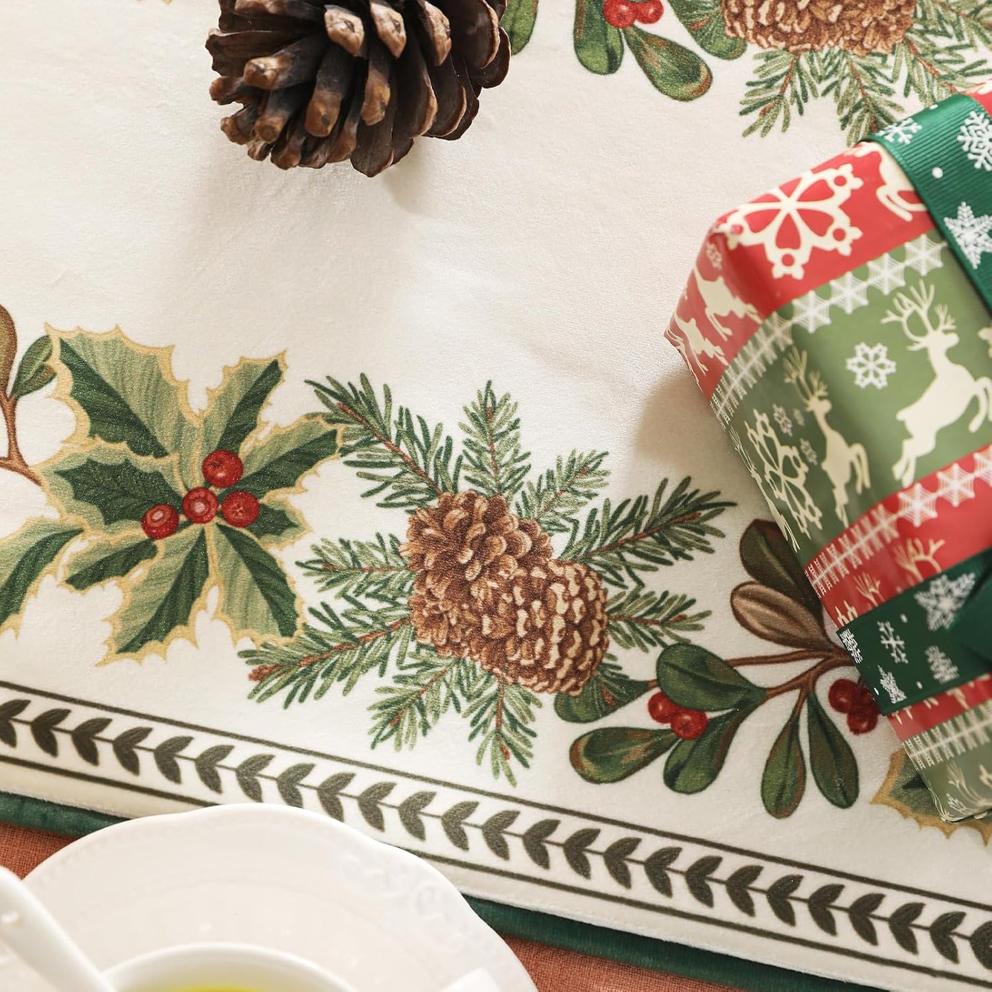 ISAENNE Designer Luxury Velvet Light Beige Christmas Table Runner 102 Inches Long,Farmhouse Pine Cone Pattern Decor Table Runners for Dining Tables,Thanksgiving,Kitchen Tables,12"*102"-Carol G
