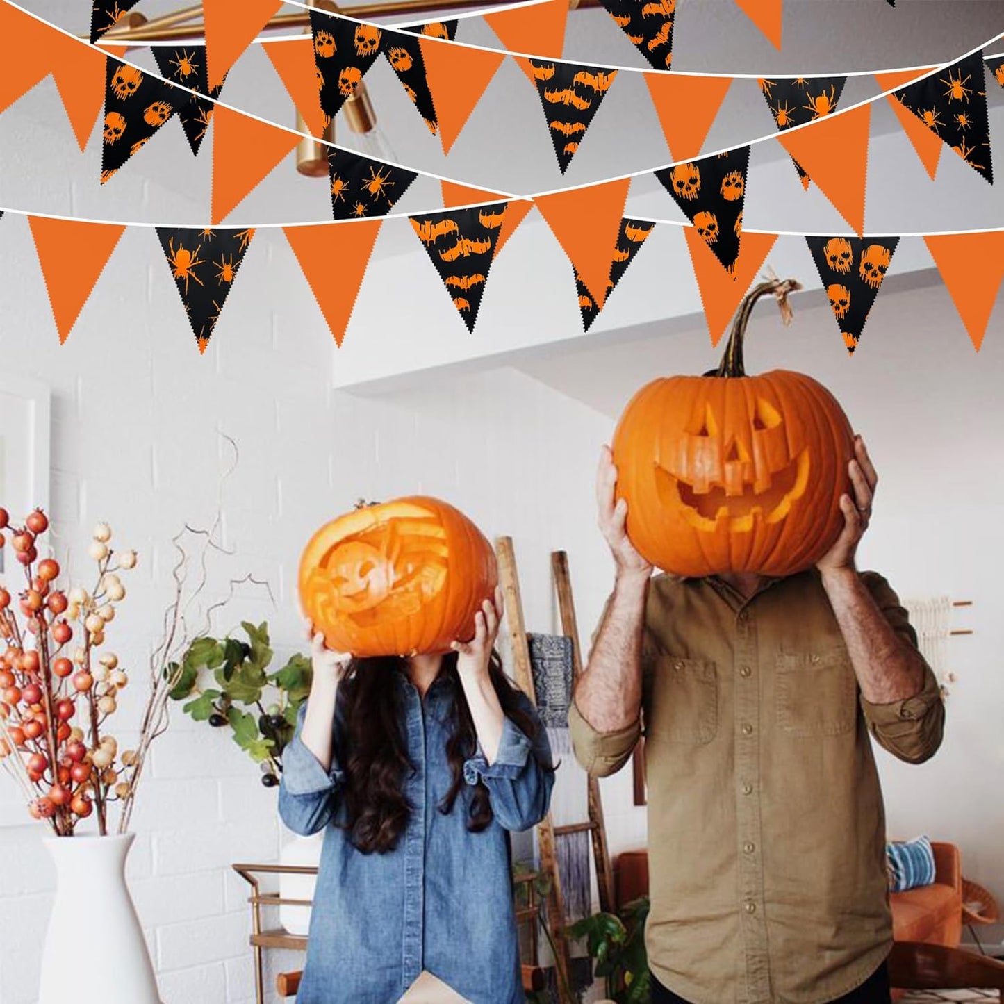 32Ft Orange Black Halloween Party Decorations Spider Skull Bats Fabric Pennant Banner Triangle Flag Bunting Garland Streamers for Halloween Trick or Treat Birthday Wedding Home Outdoor Party Supplies