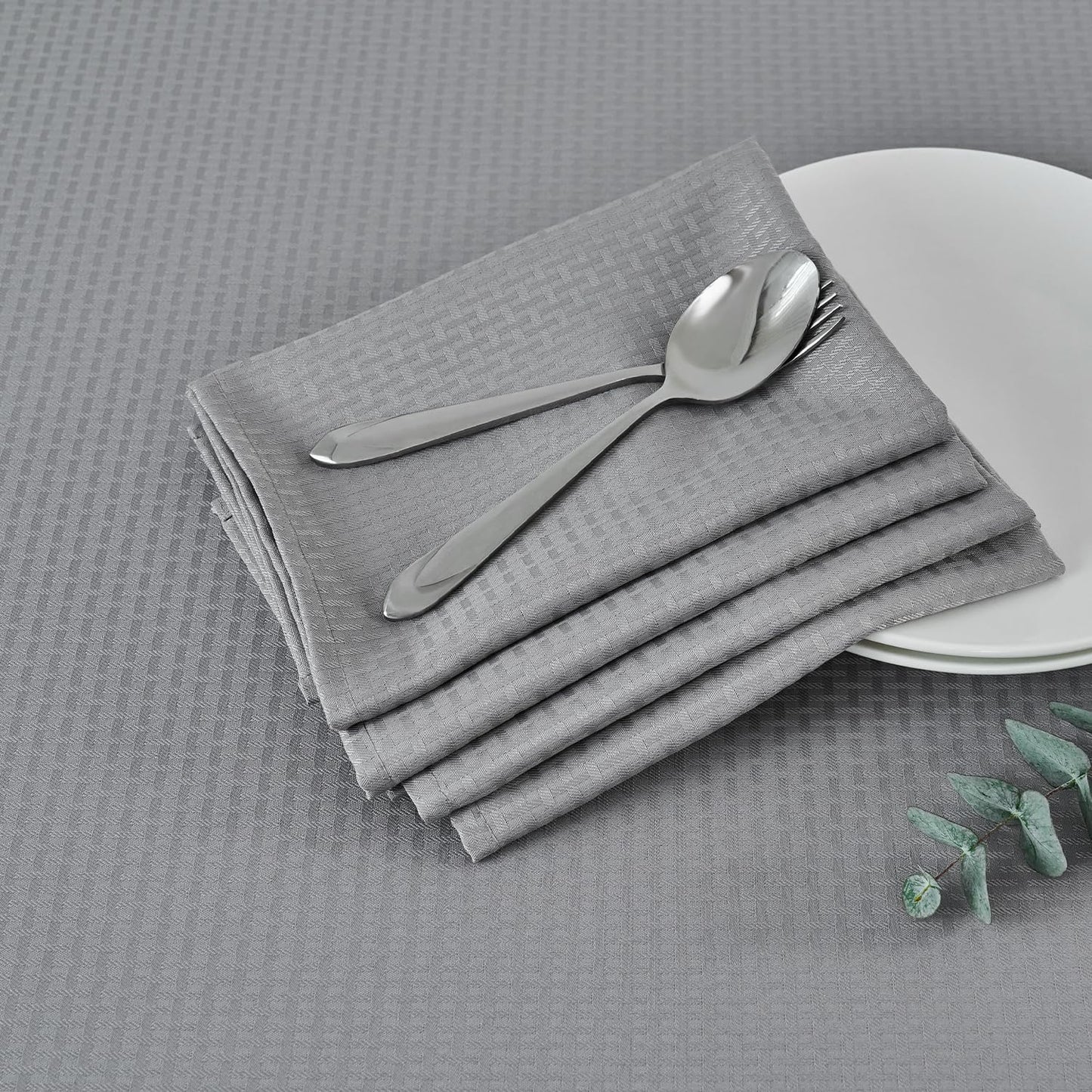 maxmill Cloth Napkins Weaved Texture Pattern Soft Comfortable and Luxury Serviette for Restaurant Family Dinners Weddings Parties and Banquets Set of 4 Pieces, 20 x 20 Inch Light Grey
