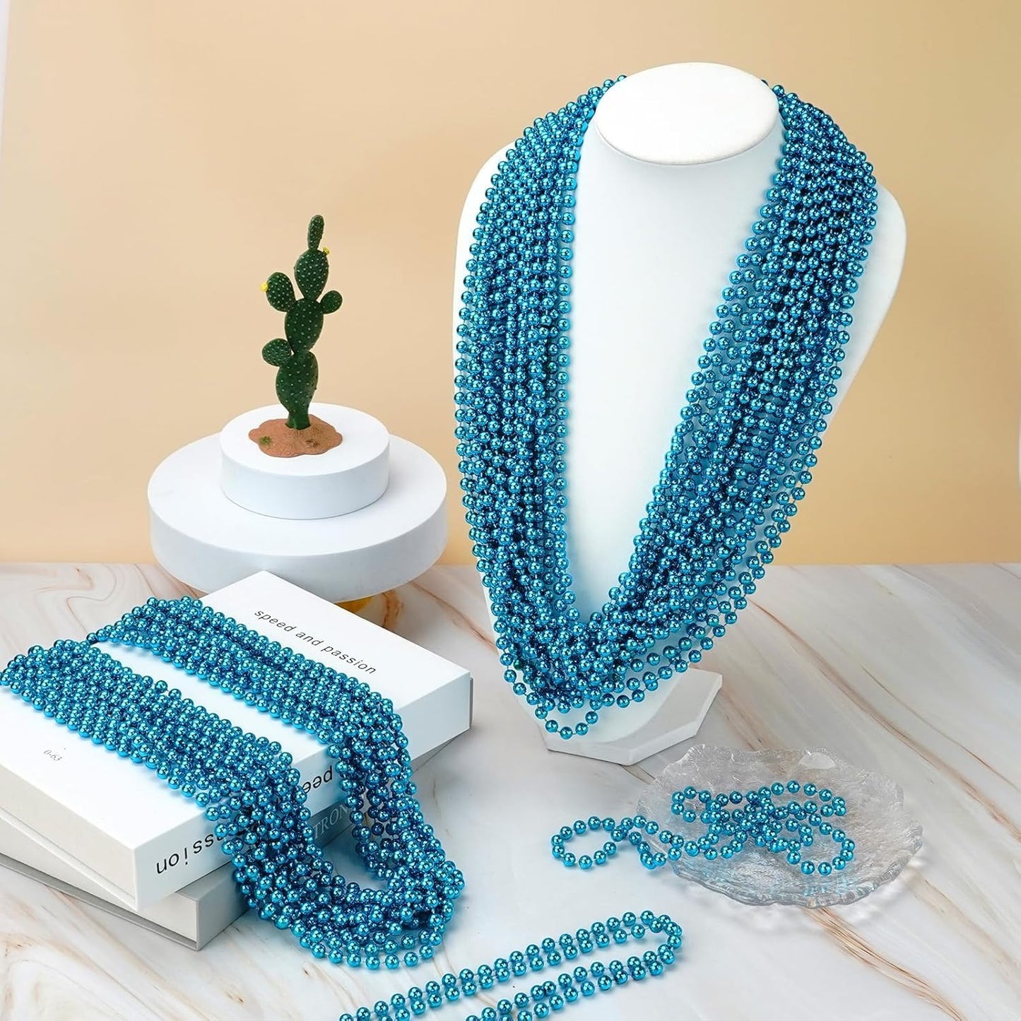 SHAOQINLIN 144 PCS Teal Bead Necklaces, Teal Mardi Gras Beads Necklaces Turquoise Party Beads Necklace Bulk Oval Beaded Necklaces for Mardi Gras, Christmas, School Spirit Day Party Favors