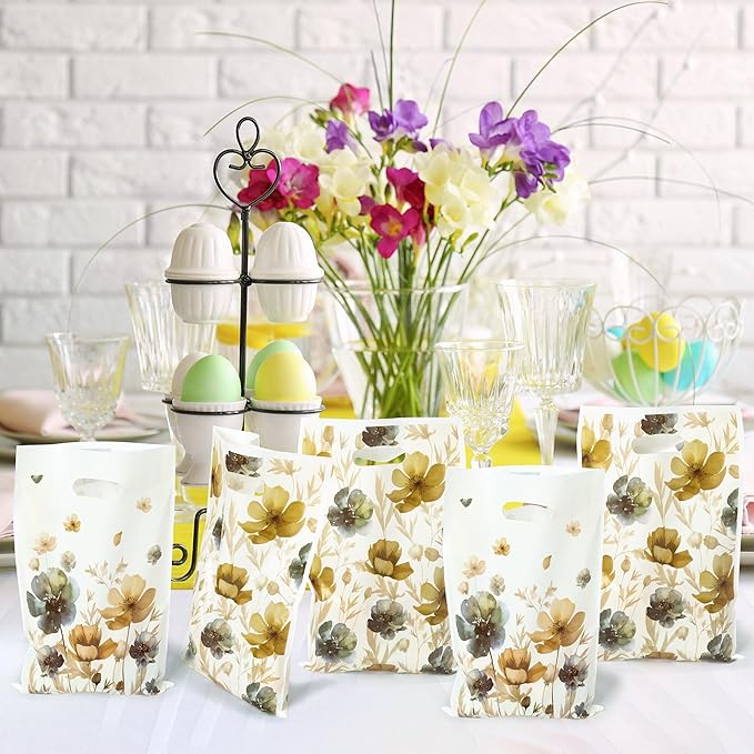 3sscha 50Pcs Brown Poppy Party Favor Bag - Flower Plastic Waterproof Goodie Bags Spring Summer Bloom Floral Rectangular Gift Bags for Birthday Centerpiece Decoration Party Supplies