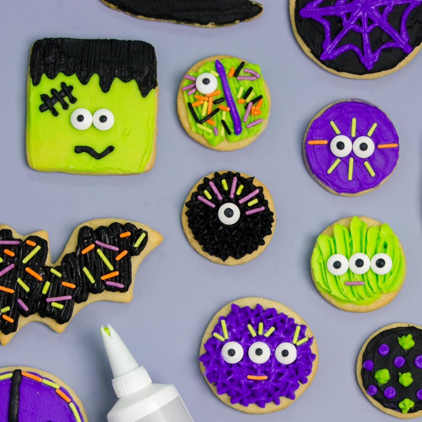 Sweets Indeed Bulk Candy Eyeballs, 200 Edible Eyes, Halloween Sprinkles, Perfect for Cake Decorations, Baking, Ice Cream, Cookies, Cupcake Topper, 2.92 ounces