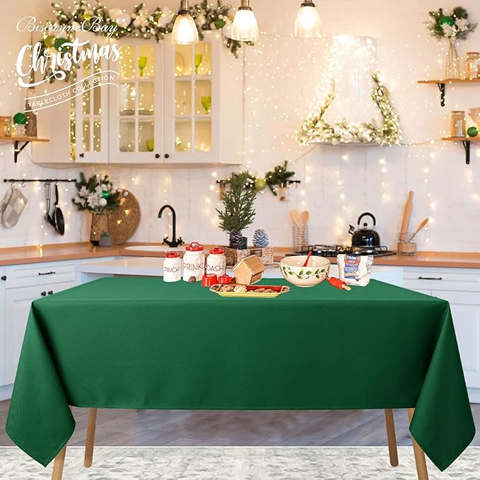 Biscaynebay Textured Fabric Christmas Rectangle Table Cloth 70x120 Inch, Hunter Green Water Resistant Tablecloths for Dining, Kitchen, Wedding and Parties etc. Machine Washable