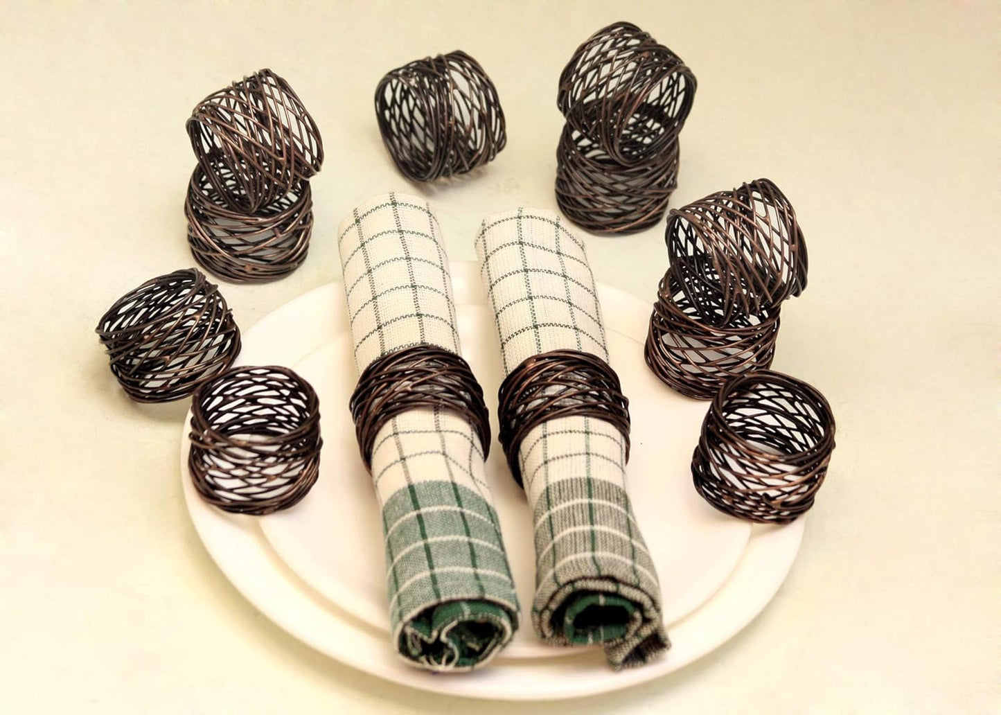 ALPHA Living HOME Napkin Rings Set 12 of Premium 100% Metal, Rust-Resistant Tabletop Décor - Napkin Holders for Family Dinner, Wedding, Party, Decorations, Banquet, Party, Easter - Bronze