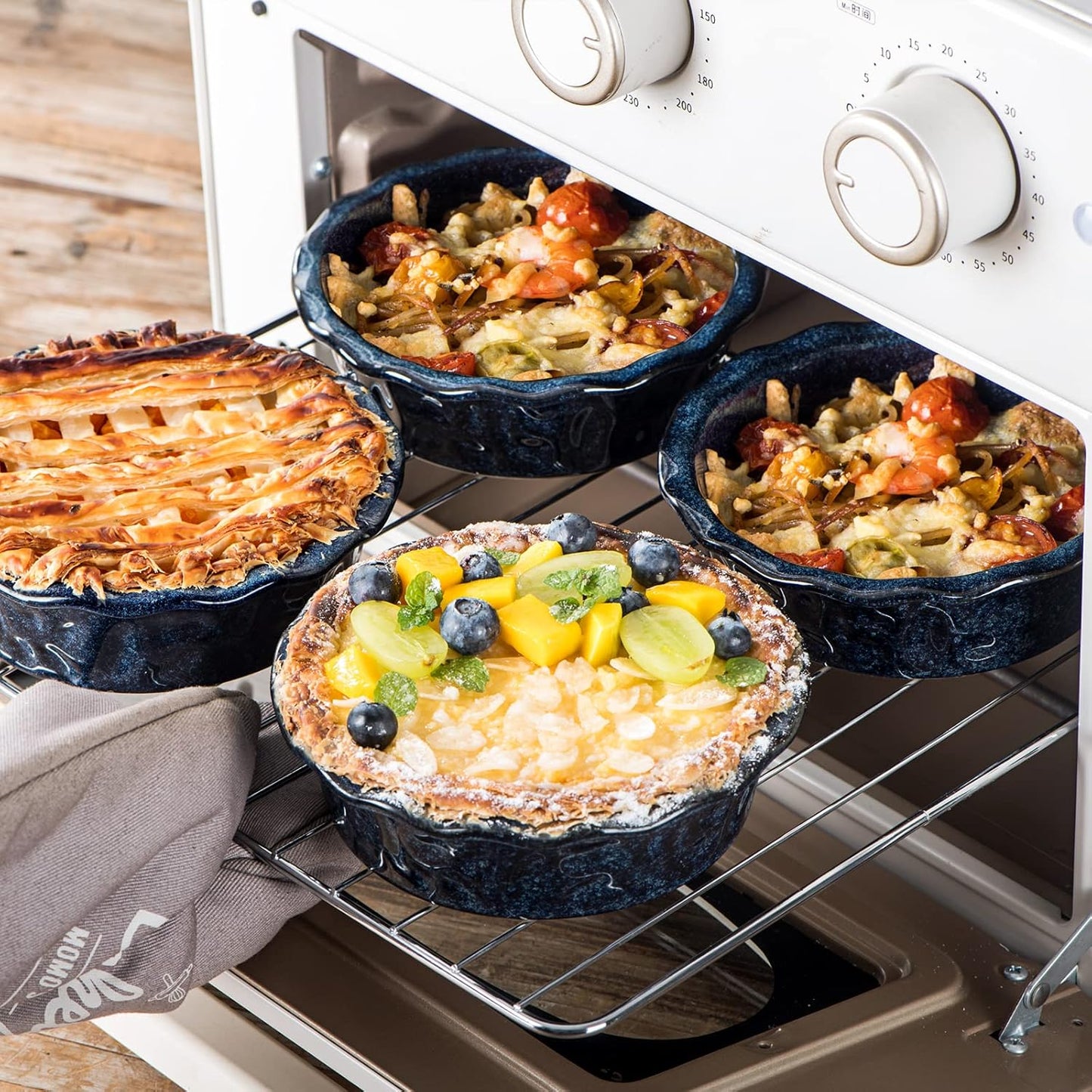 vicrays Ceramic Pie Pan for Baking - 5.5 inch Small Pie Plates Deep Dish Round Pot Casserole Mini Serving Bowl, Microwave Oven Safe for Dessert Apple Pie Cake Tart Pizza, Set of 6 - Blue