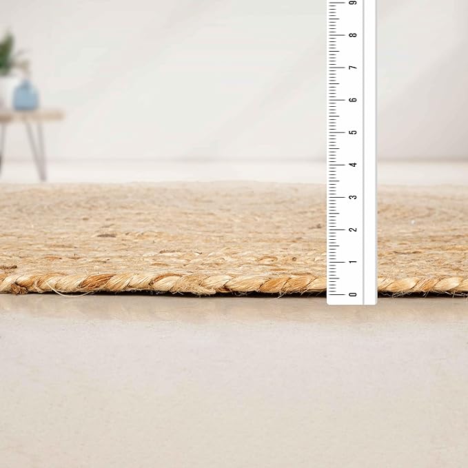 Ramanta Home Hand Woven Jute Braided Rug 4' Round - Natural, Farmhouse Accent Circle Reversible Rugs for Kitchen, Nursery, Kids Room, Boho Floor Carpet for Living Room, Patio - 4 Feet Round