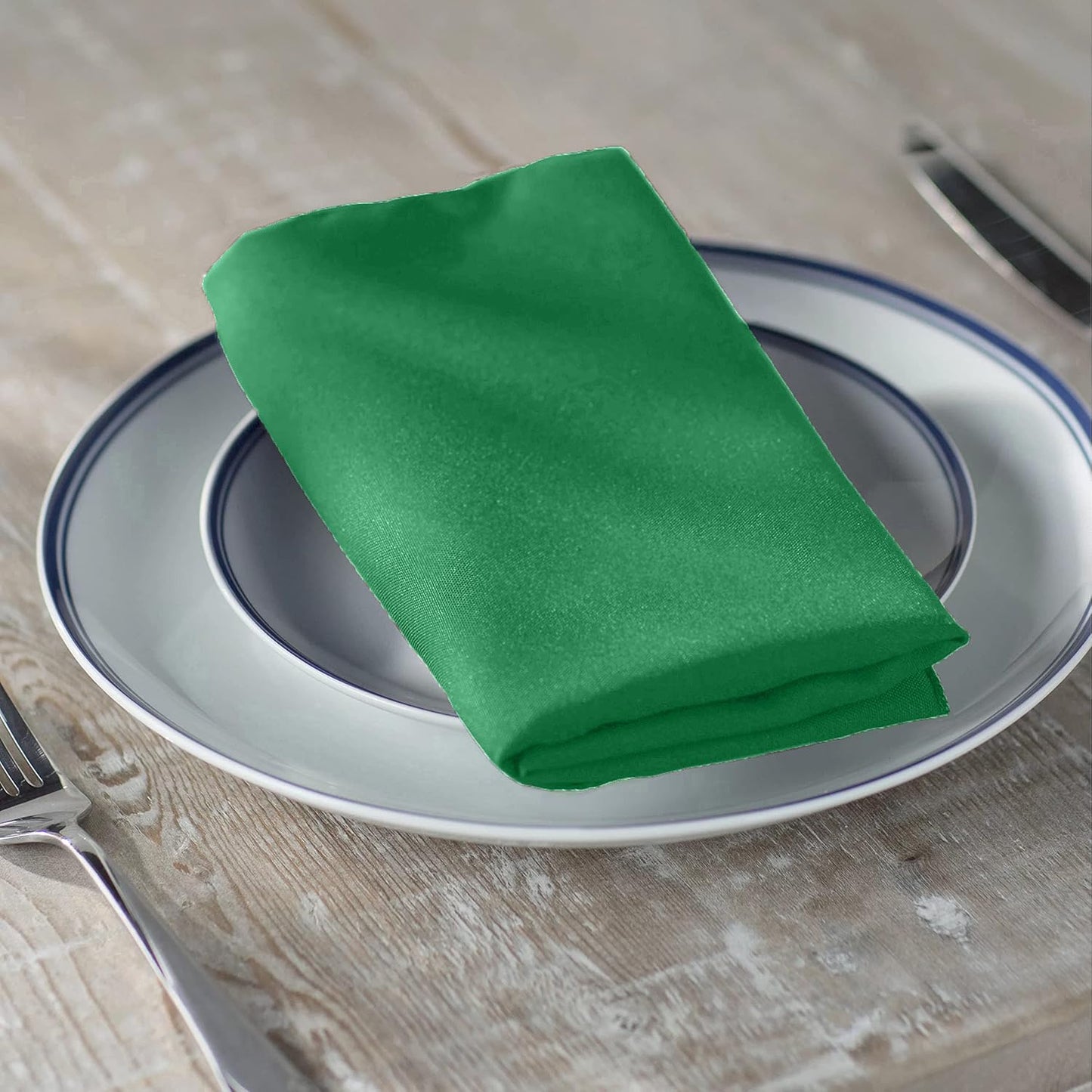 LA Linen 10-Pack Poly Poplin Napkin, Soft Cloth Napkins, Washable Reusable Napkins, Stain and Wrinkle Resistance Table Napkins for Dinner, Wedding, Parties, 17 by 17-Inch, Jade