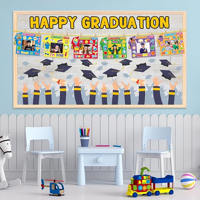 Luckyhern 30 Pack Graduation Picture Frame Craft Kits for Graduation Photo Frame 2026 Grad Party Decoration Class of 2026 Congrats Grad Craft Activity