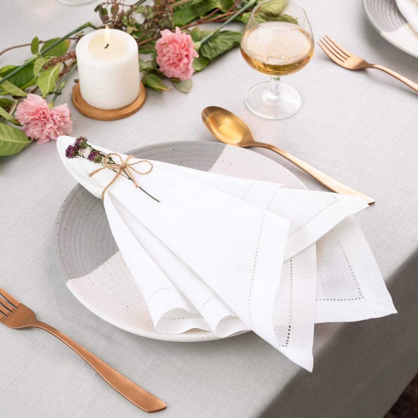 D'Moksha Homes White Linen Napkins Set of 8 - Classic Hemstitch 100% Pure Linen Hemstitch Dinner Napkins 20 x 20 Inch for Fall, Thanksgiving, Christmas, Holiday - Handcrafted and Machine Washable