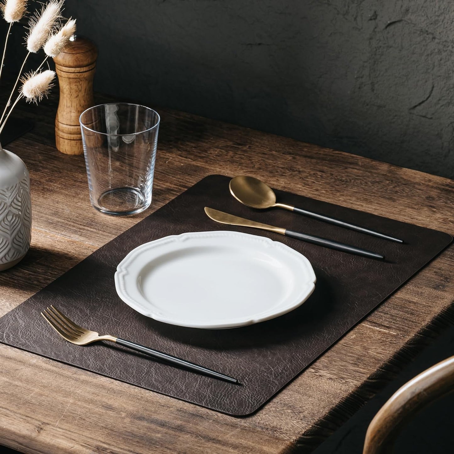 DOLOPL Placemats Set of 8 Reversible Dual-Color Table Placemats – Heat Resistant Wipeable & Washable Place Mats, Luxury Faux Leather Table Mats for Vintage Dining Table Decor（Dark Brown & Black）
