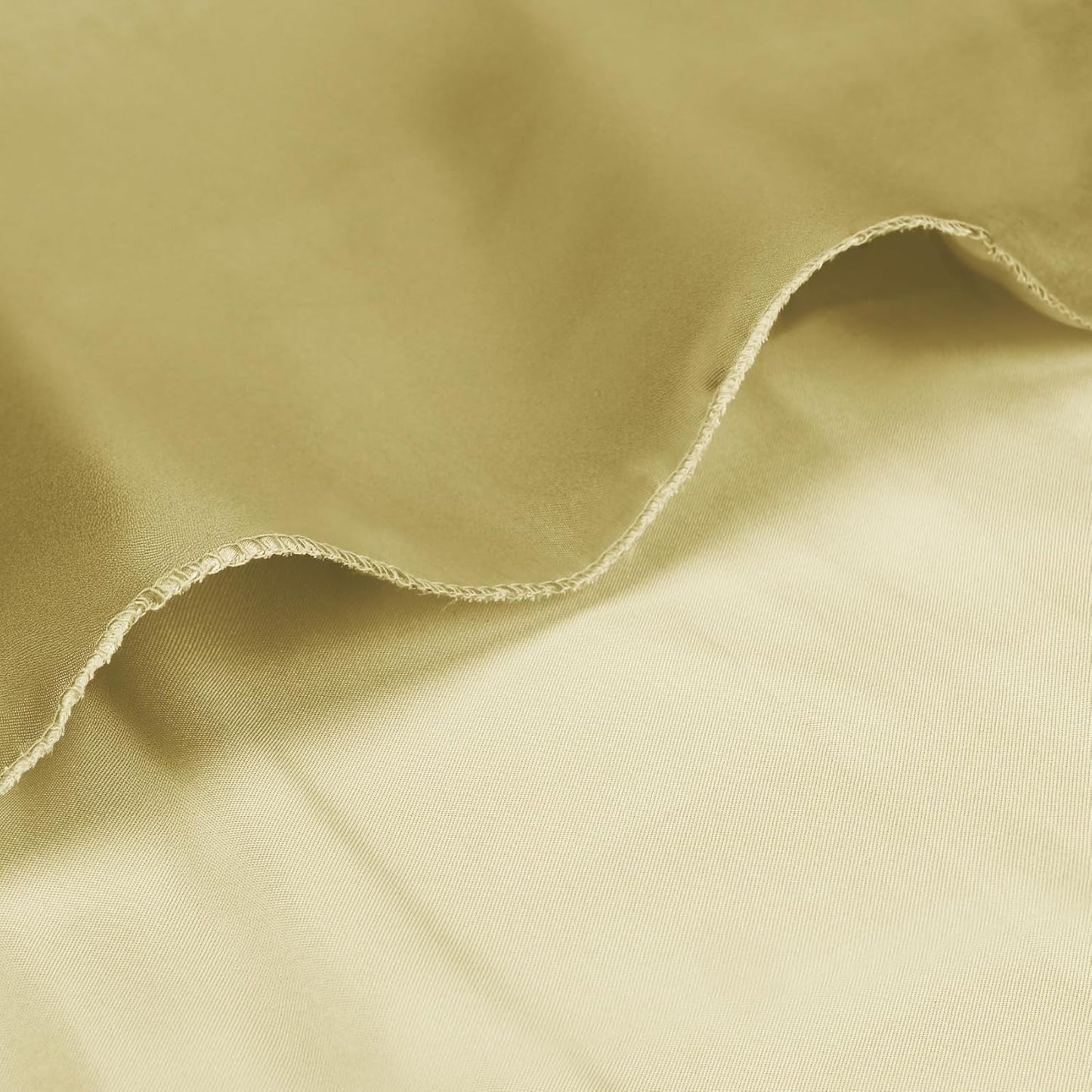 Bailarina 80 Pack Champagne Satin Napkins,17x17 Inches Wedding Napkins Square Soft Silky Table Napkins Bulk Decorative Elegant Cloth Napkin for Party Decoration, Banquet,Wedding,Graduation