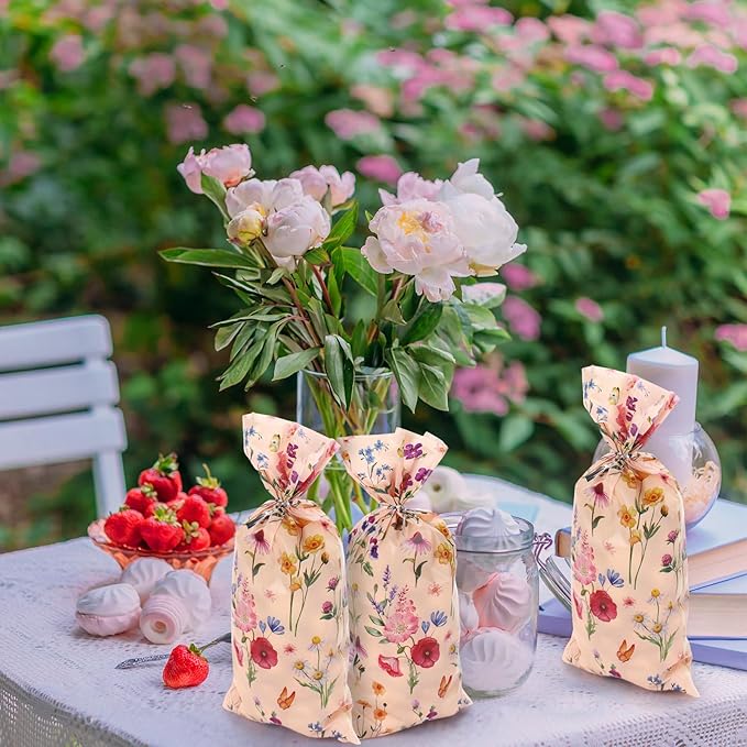Outus 100 Pieces Party Cellophane Treat Bag Floral Candy Bags for Baby Shower Wedding Bridal Shower Supplies Favors Decorations Birthday Theme Floral Graduation Decor (Wild Flowers)
