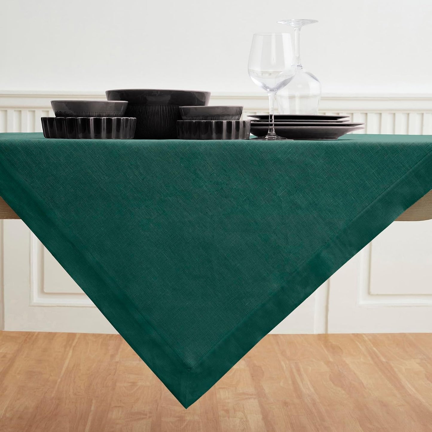 Solino Home Linen Tablecloth 52 x 52 Inch - 100% Pure Linen Rainforest Green Square Tablecloth - Fete, Machine Washable Table Throw for Fall, Autumn, Thanksgiving