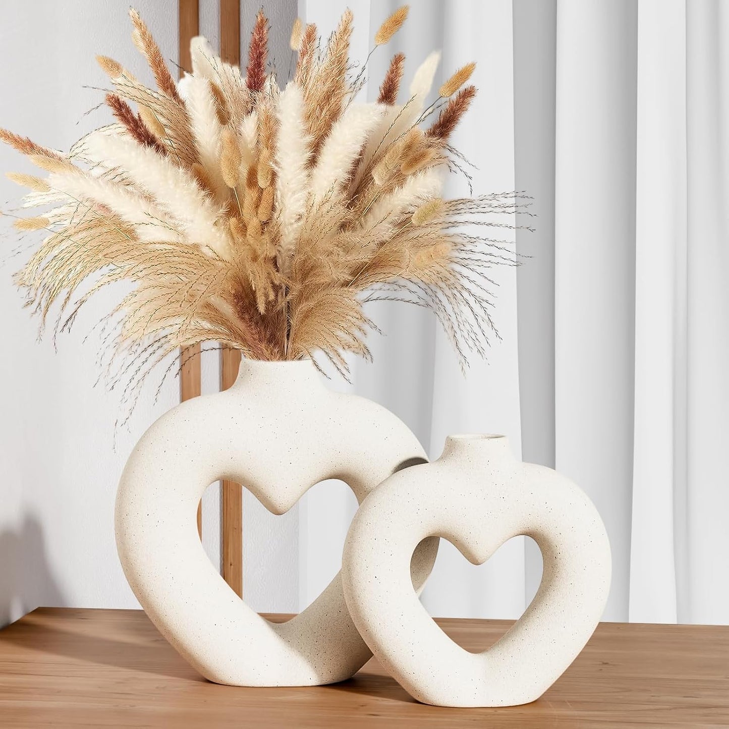 White Heart Ceramic Vases for Decor, Heart Shaped Ceramic Vase Set of 2, Nordic Shaped Vases, Minimalist Decorative Vase for Table Centerpiece Wedding Dining Living Room Office House Decoration